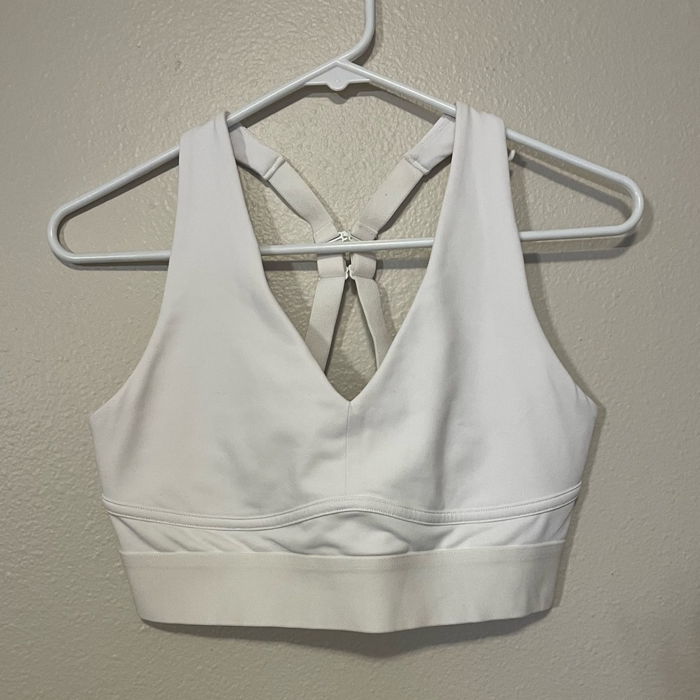Fabletics v neck sports bra white adjustable straps